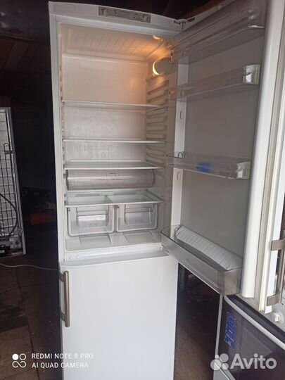 Холодильник Аристон