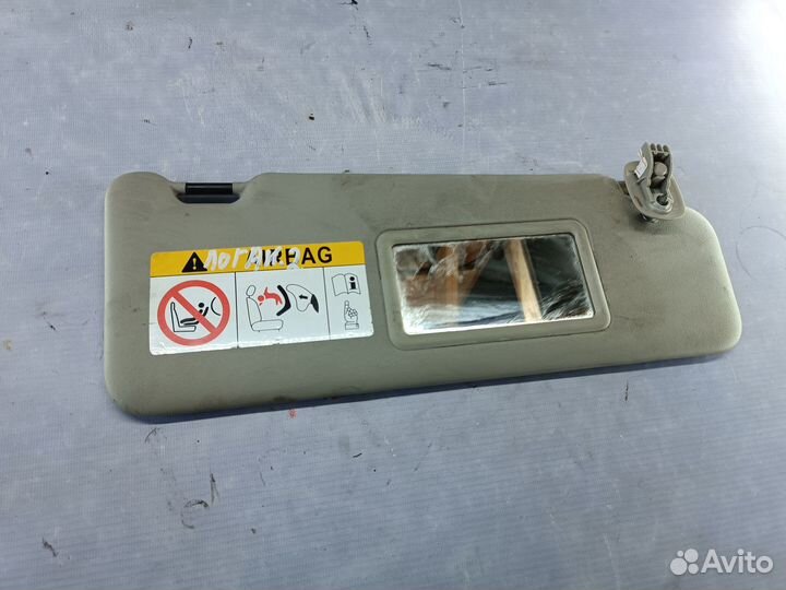 Солнцезащитный козырек Renault Logan 2