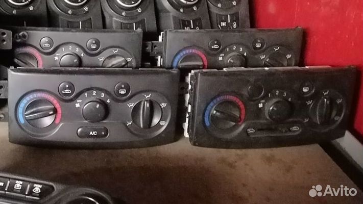 Блок управления отопителем Chevrolet aveo t200