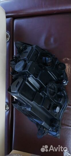 Фара правая VW T6.1 LED