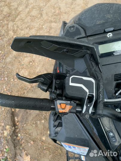 BRP Summit X Expert 154 850 E-tec Turbo