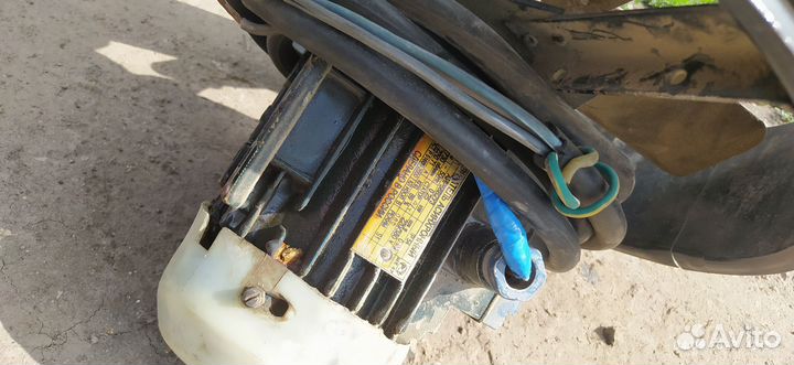 Вентилятор вытяжной осевой