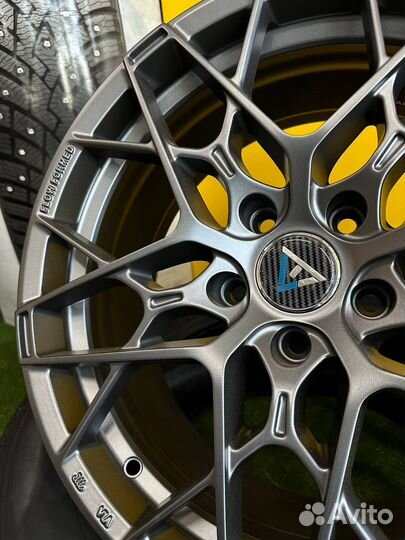 Литые диски r 18