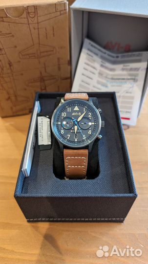 Мужские наручные часы AVI-8 Hawker Hurricane