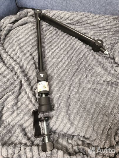 Микрофонная стойка/пантограф thronmax Zoom S3-TM01