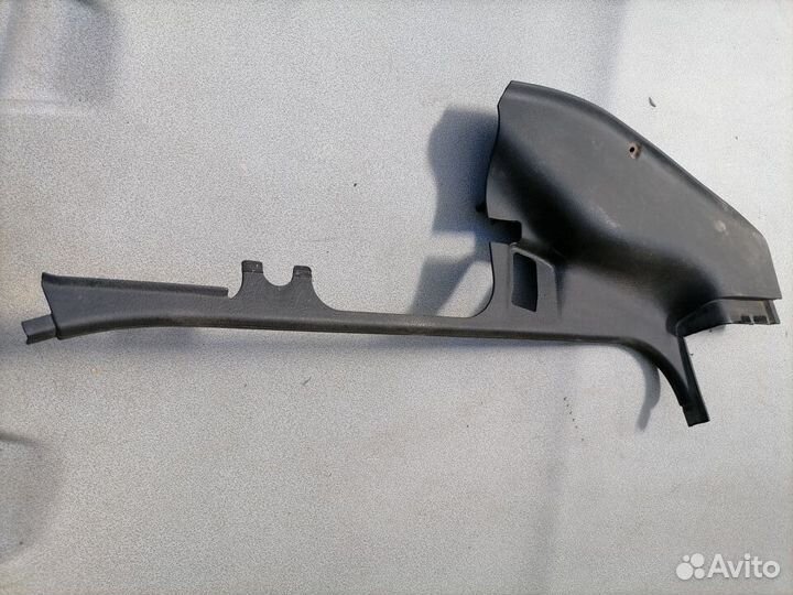 Накладка порога (внутренняя) Volkswagen Passat B4