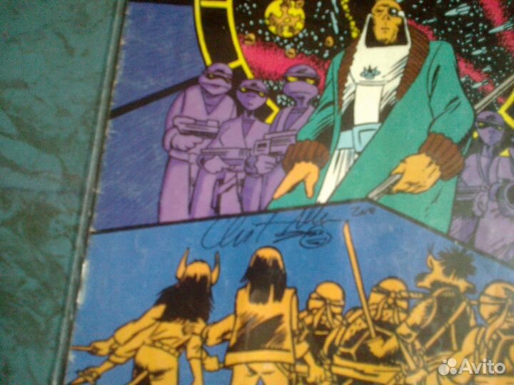 Комикс Черепашки-ниндзя с автографом Криса Аллана