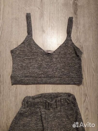 Костюм женский