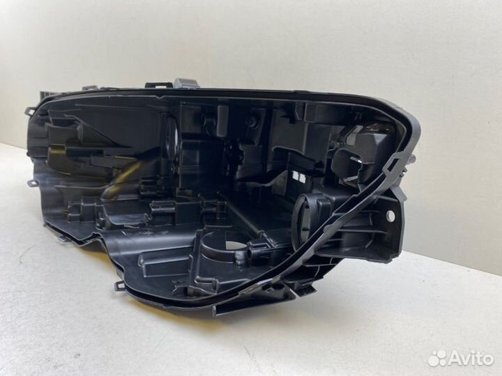 Корпус фары левый Volvo S90 II 2016-2022