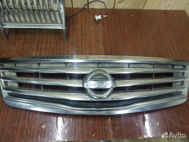 Решетка радиатора Теана j32 2010г