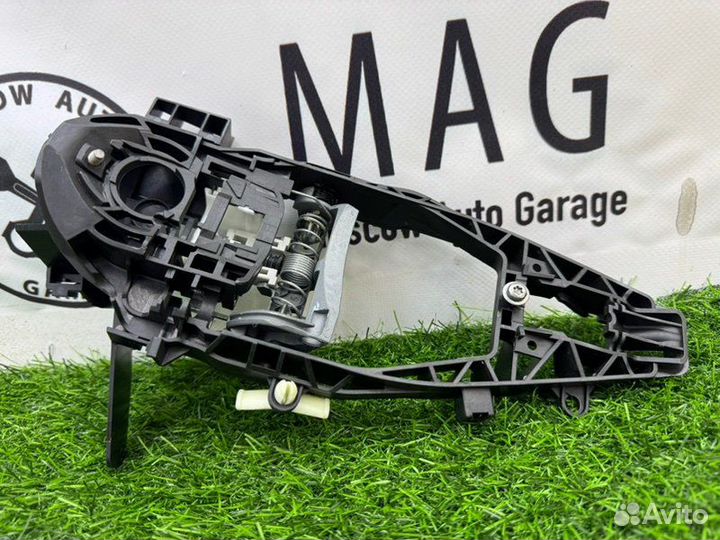 Опора ручка двери передняя правая Bmw 5 G30
