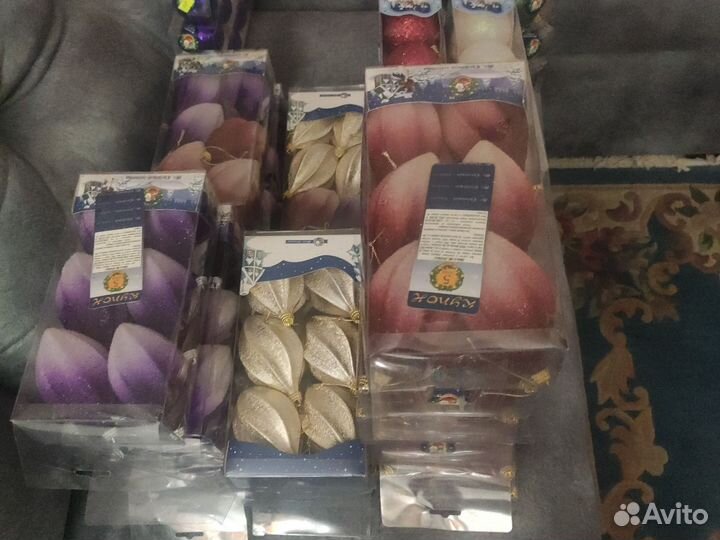 Елочные игрушки из стекла и пласт. Ирландия и США