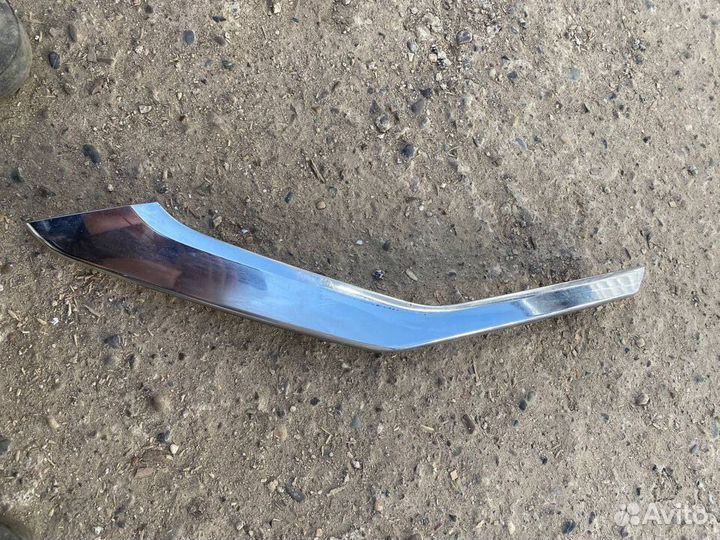 Молдинг бампера мицубиси эклипс передний левый