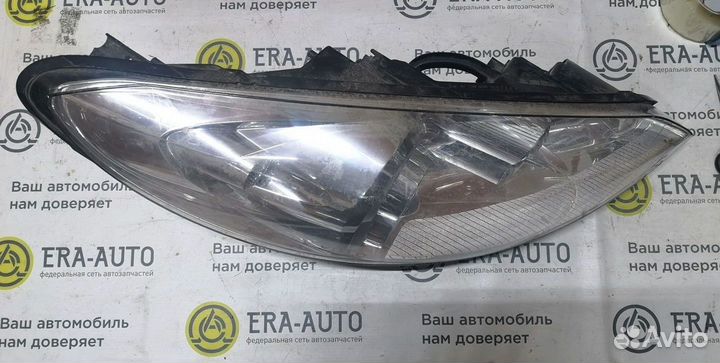 Фара правая Peugeot 407