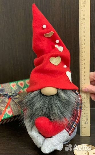 Гном день всех влюбленных