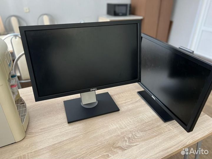 Монитор dell U2211Ht 21,5