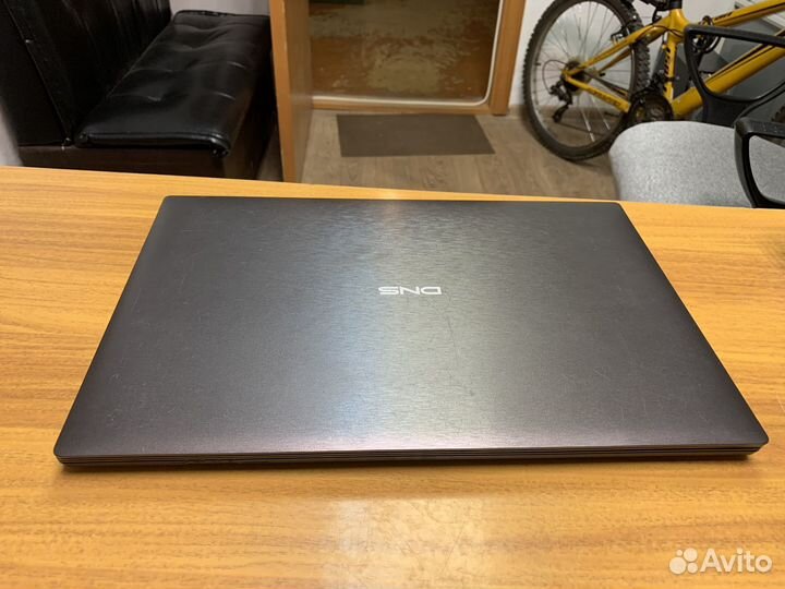 Core i7 10gb SSD+HDD