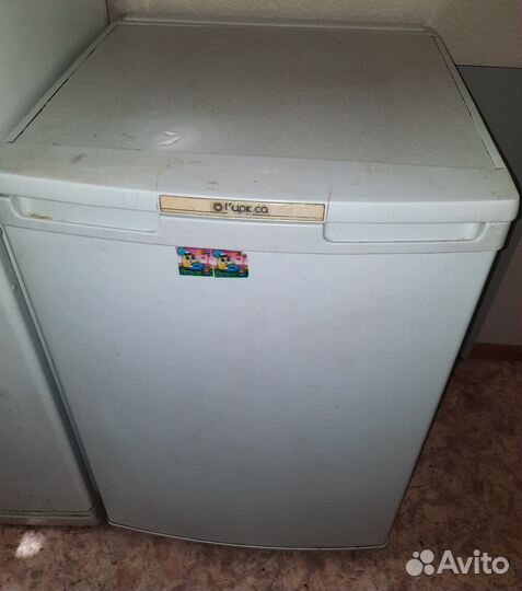 Холодильник Бирюса