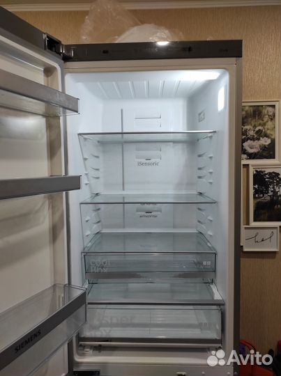 Холодильник siemens