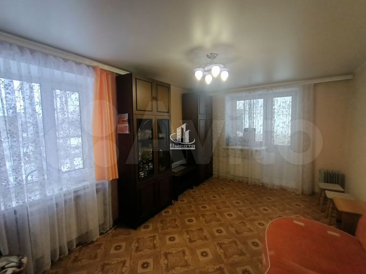 2-к. квартира, 49 м², 2/2 эт.