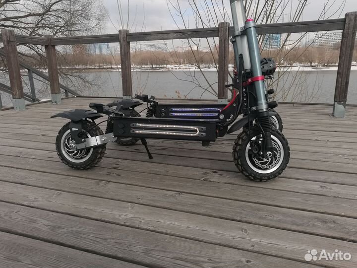 Электросамокат полно приводной