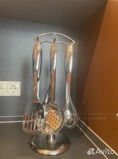 Столоовые приборы