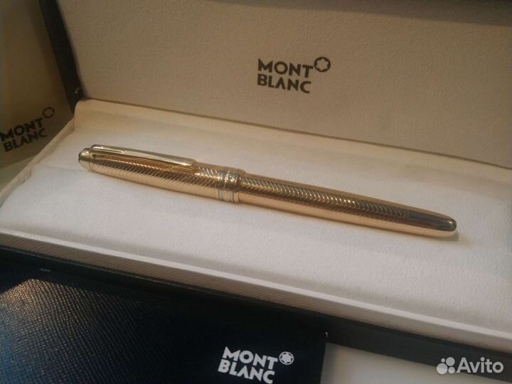 Ручка перо Montblanc Meisterstuck Geometry