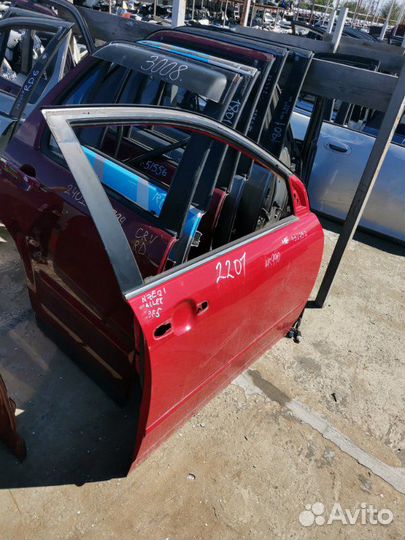 Дверь передняя правая Toyota Corolla120 NZE121