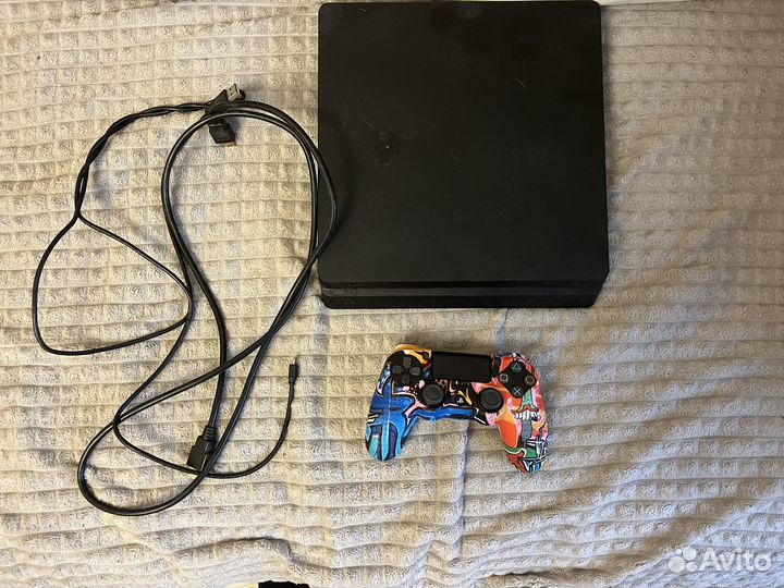 Sony PlayStation 4 Slim 1 TB