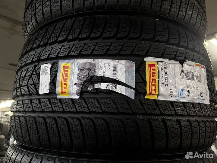 Pirelli Scorpion Winter 315/30 R22