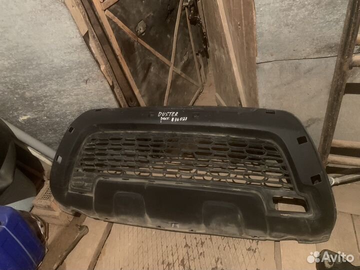 Накладка бампера дастер