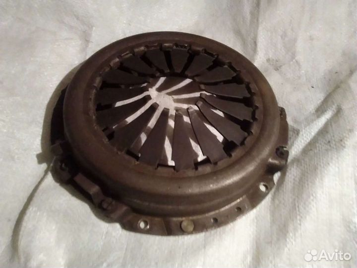 Запчасти на УАЗ корзина сцепления