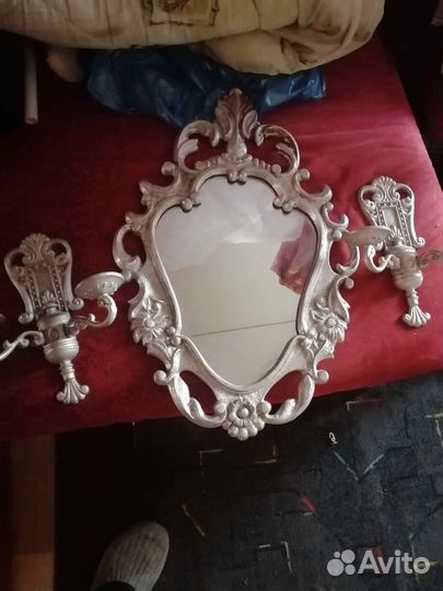 Зеркало, подсвечники