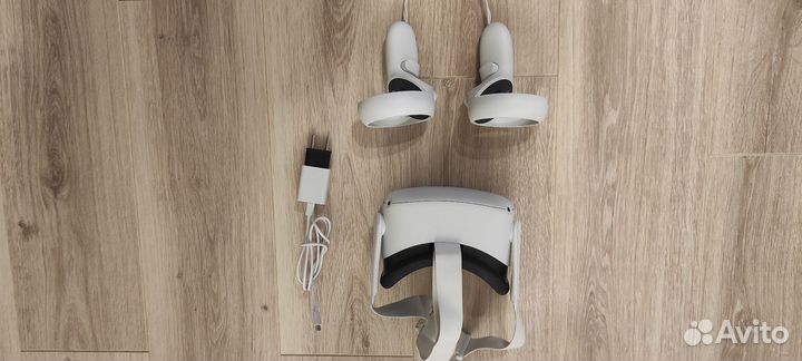 Продам oculus quest 2