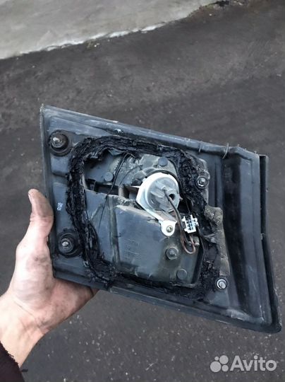 Фонарь крышки багажника nissan almera n15