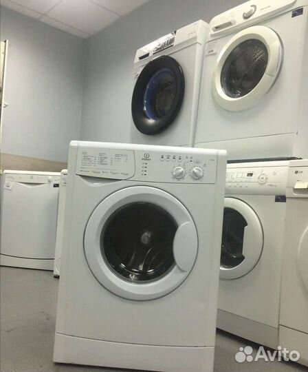 Стиральная машина Indesit 5kg hyt б/у с гарантией