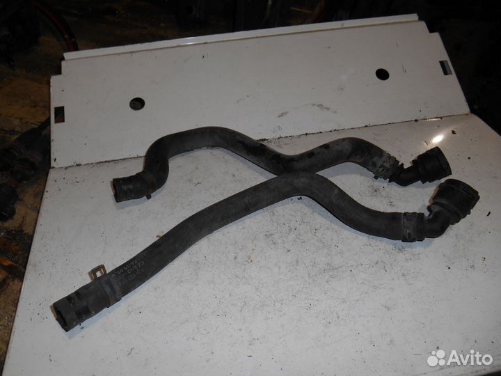 Патрубок тосольный Volkswagen Golf 4