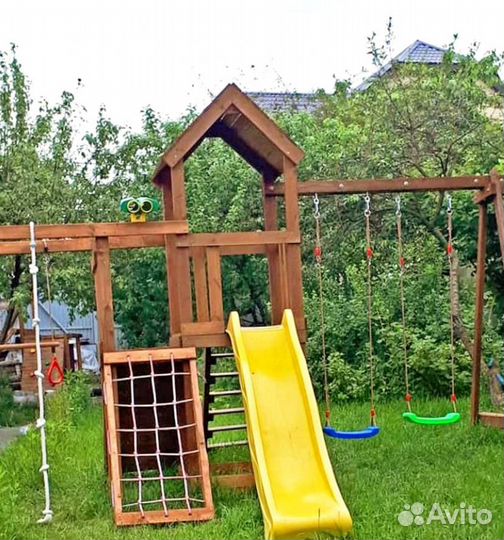 Детская деревянная площадка