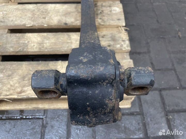 R54902919490 Кронштейн пневморессоры задний