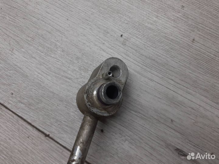 Трубка кондиционера Volkswagen Passat B6 / B7 / CC