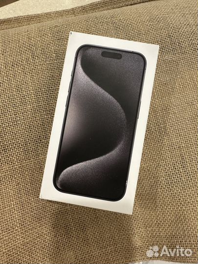 iPhone 15 pro max black titanium 256