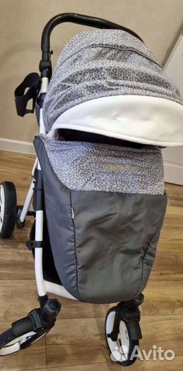Коляска прогулочная