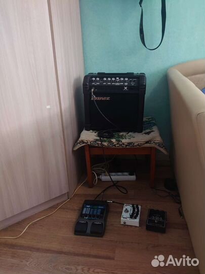 Электрогитара