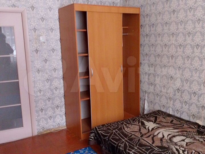 Комната 18 м² в 2-к., 1/14 эт.