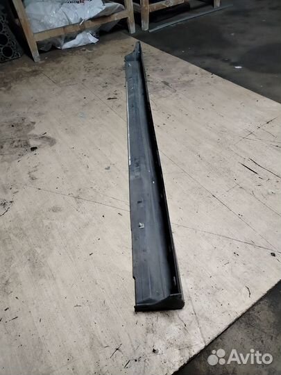 Накладка порога левая Lancer 9