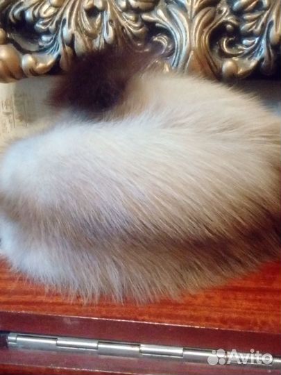 Меховые шапки