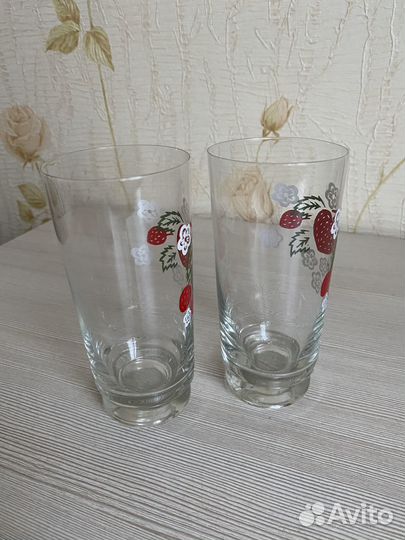 Стаканы из стекла с рисунком, СССР
