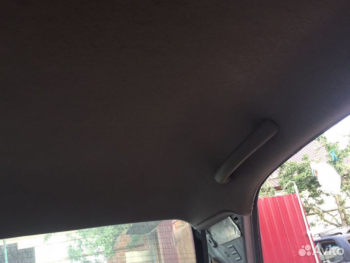 Потолок Nissan bluebird u14