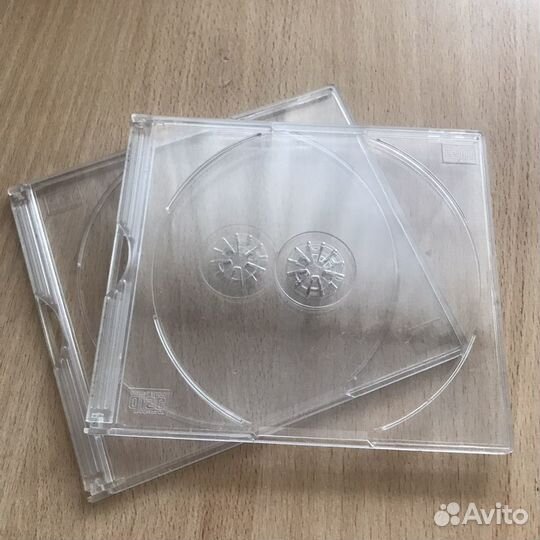 Футляр (бокс) для дисков