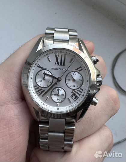 Наручные часы michael kors brandshaw